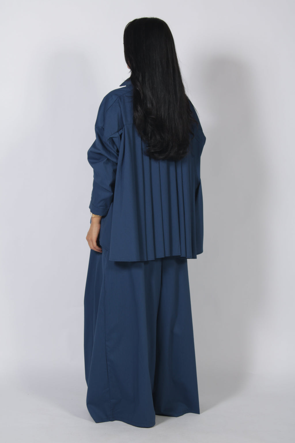 Zaya set Navy