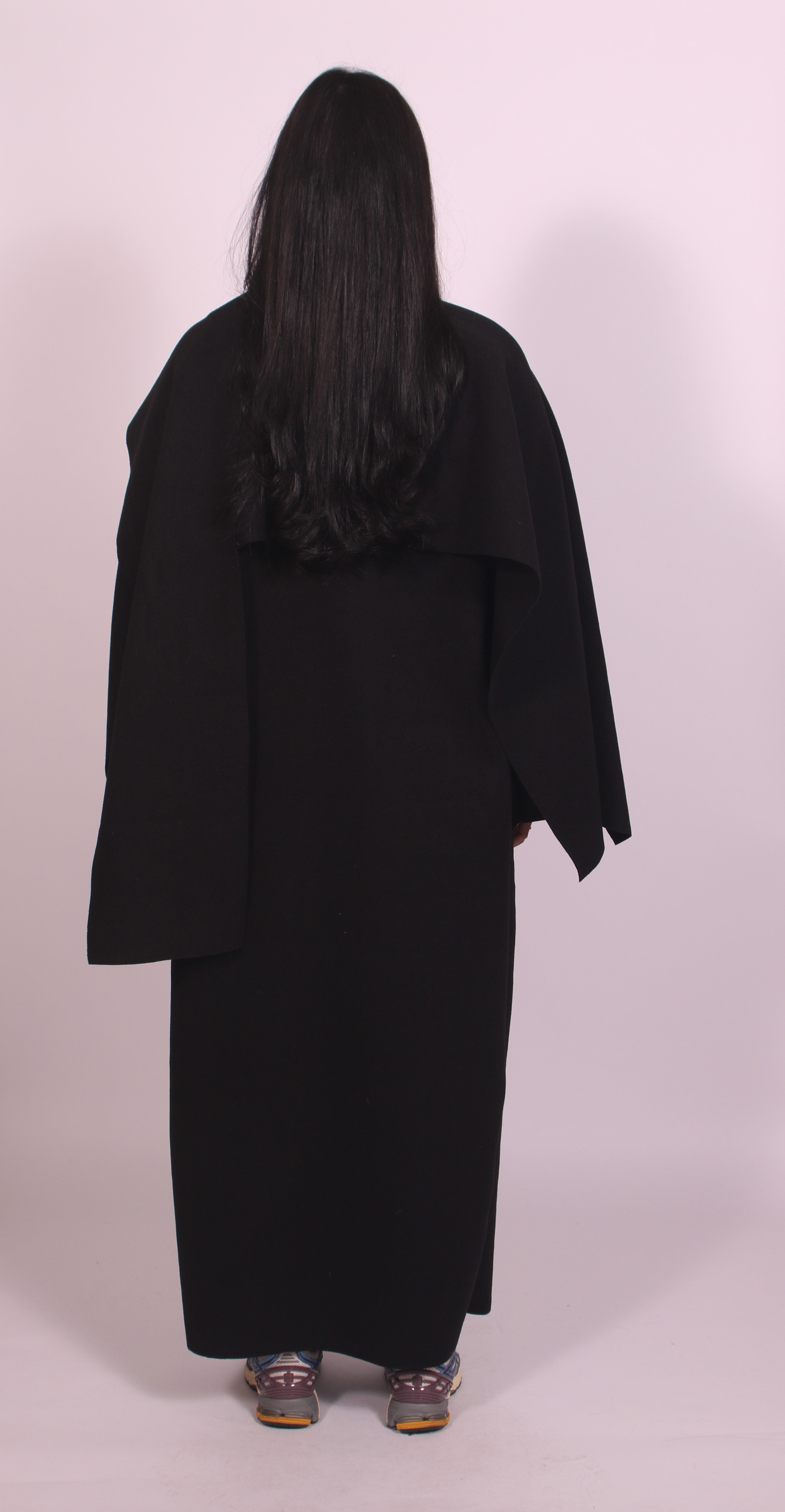 Elegant cape Black