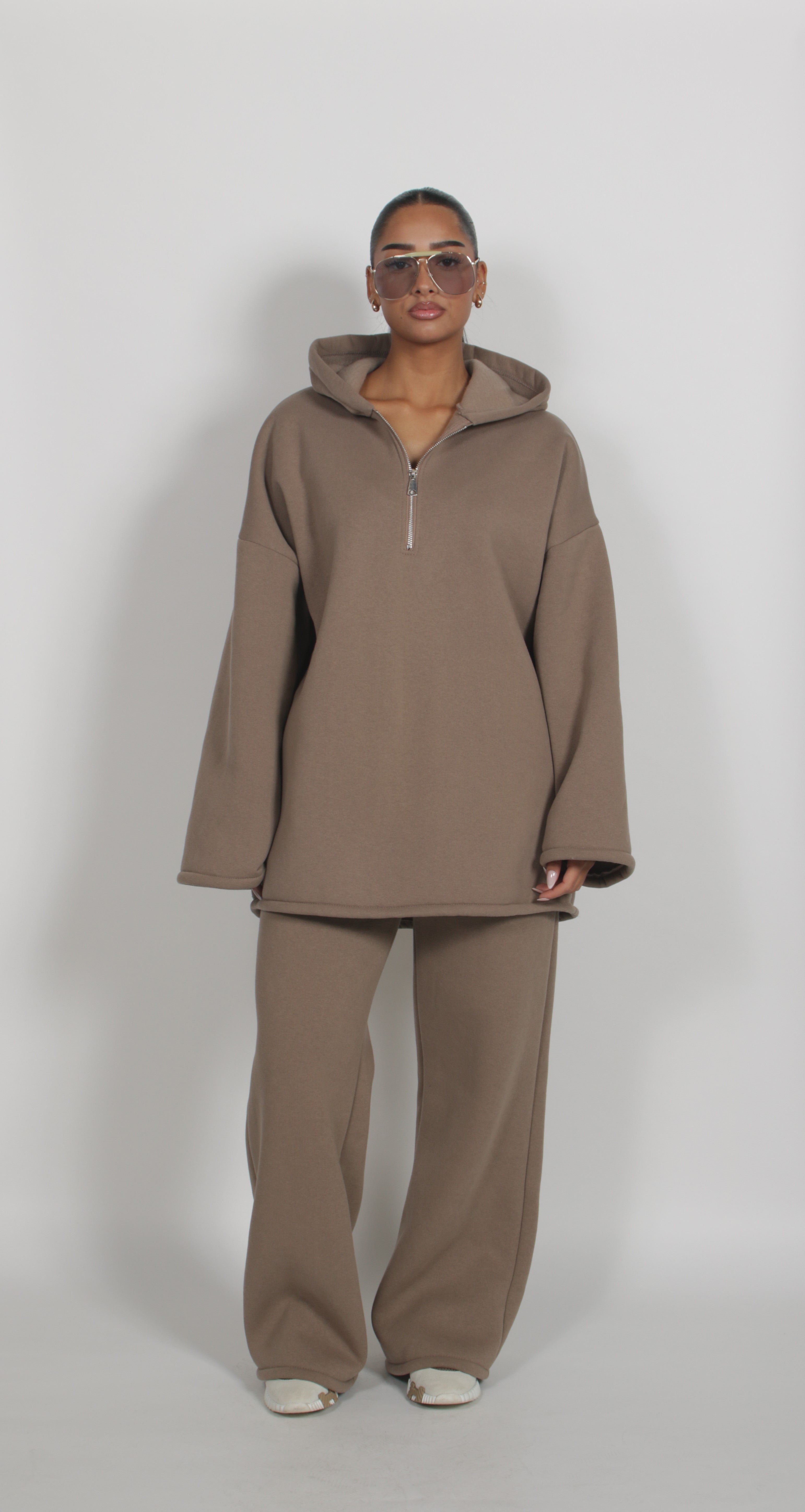 Soft set Taupe